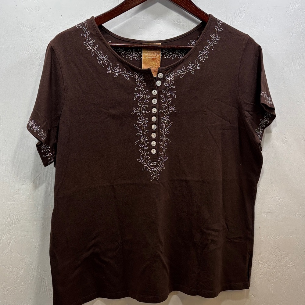 Avenue Chocolate Brown Boho Embroidered Short Sleeve Button Down Top Size 18/20
